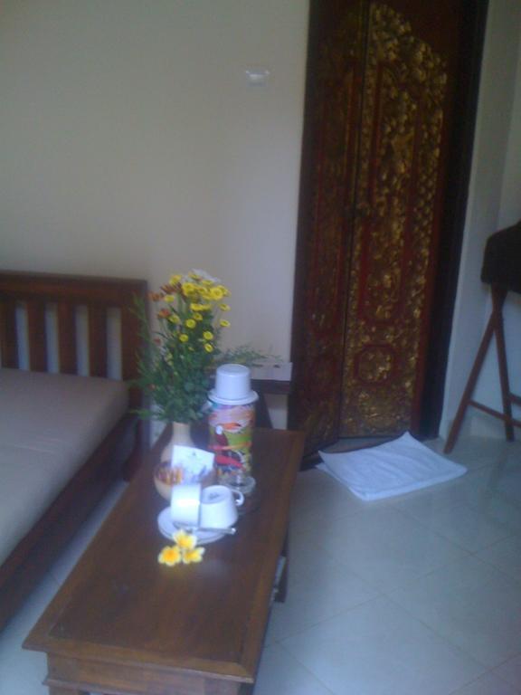 Corner Guest House อูบุด ภายนอก รูปภาพ