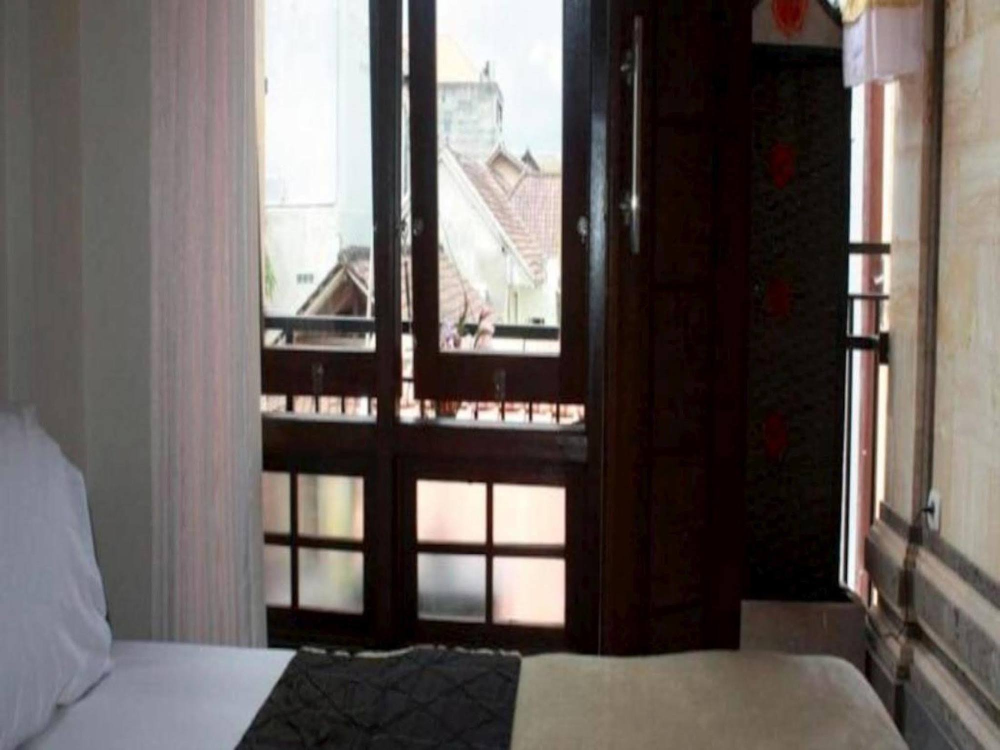 Corner Guest House อูบุด ภายนอก รูปภาพ